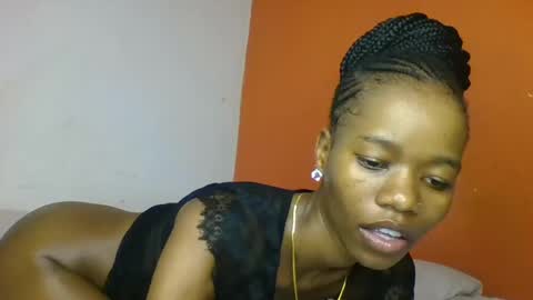 Snapshot of slaybby chatting on February 11, 2:24 pm Slaybby online show from February 11, 2:24 pm