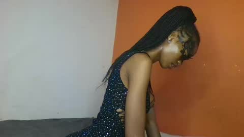 Snapshot of slaybby chatting on February 17, 1:32 pm Slaybby online show from February 17, 1:32 pm