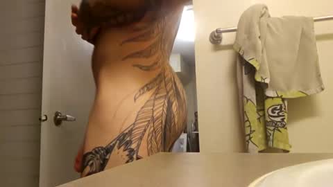 Snapshot of slayerdime85 chatting on February 12, 6:19 am slayerdime85 online show from February 12, 6:19 am