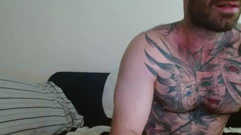 Snapshot of slayerdime85 chatting on March 8, 6:47 pm slayerdime85 online show from March 8, 6:47 pm