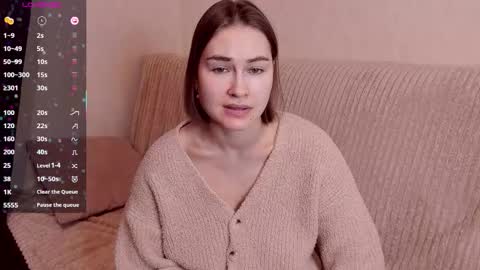 Alice online show from December 3, 3:21 pm