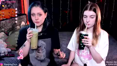 Hi We are Iva and Angela Nice to meet u 3 online show from October 27, 11:36 am