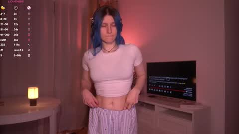 Sonya online show from November 25, 9:15 pm