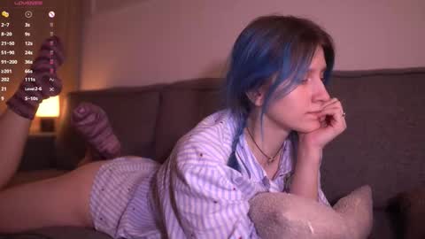 Sonya online show from December 19, 9:00 pm