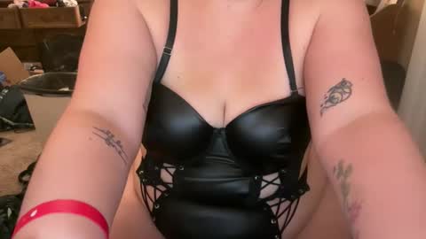 sleepyangel222 online show from October 19, 7:09 am