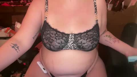 sleepyangel222 online show from October 22, 1:06 am