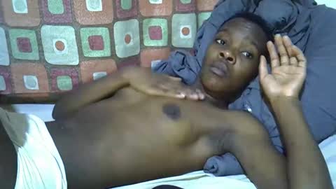 slender_queen online show from March 9, 5:44 am