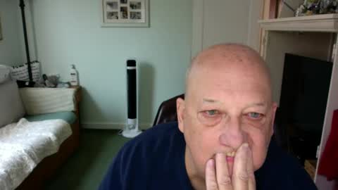 Snapshot of slick50000 chatting on March 3, 7:39 pm slick50000 online show from March 3, 7:39 pm