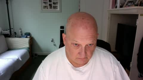 Snapshot of slick50000 chatting on October 8, 3:31 pm slick50000 online show from October 8, 3:31 pm