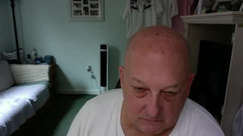 Snapshot of slick50000 chatting on October 14, 7:03 pm slick50000 online show from October 14, 7:03 pm