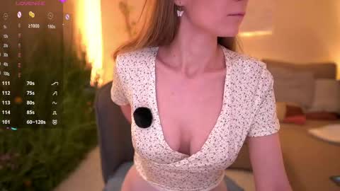 Elise  165cm 50kg online show from May 31, 7:48 pm