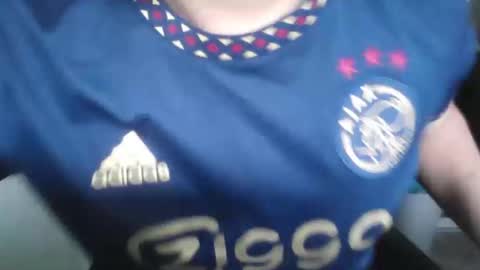 slicknick73 online show from October 10, 12:48 pm