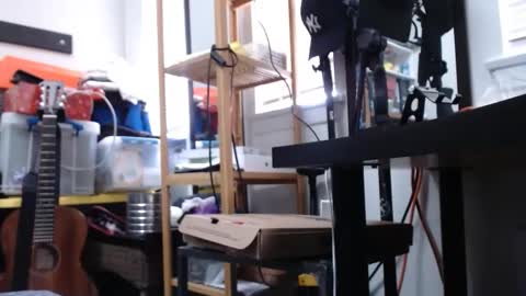 sliderguy699 online show from February 4, 6:06 pm