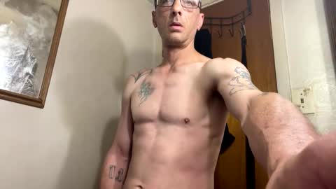 Snapshot of slim315488 chatting on May 3, 12:22 pm slim315488 online show from May 3, 12:22 pm