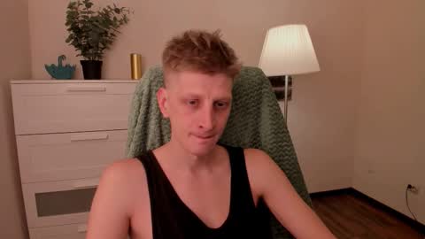 Andy online show from November 9, 8:18 pm