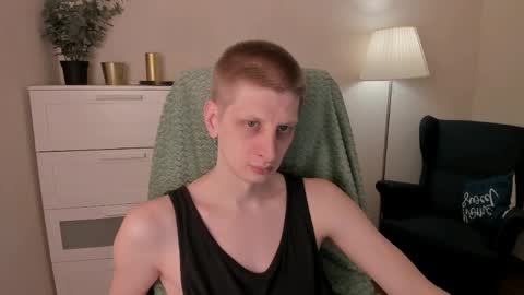 Andy online show from April 9, 8:25 pm