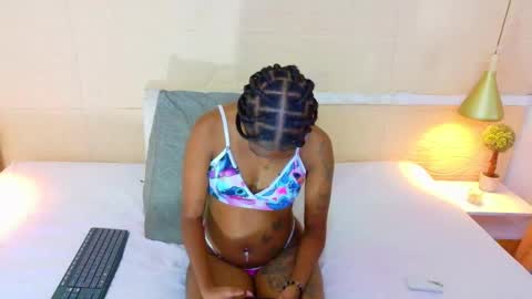 slim_chocobar18 online show from February 24, 1:20 pm