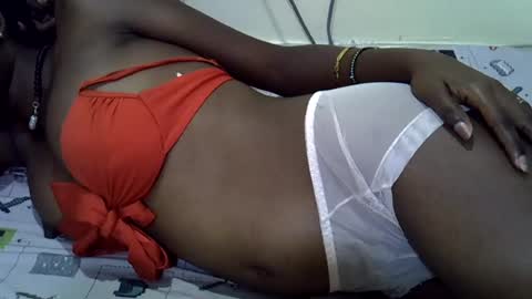 Snapshot of slim_kiteey chatting on June 27, 9:25 am slim_kiteey online show from June 27, 9:25 am