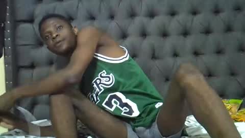 Snapshot of slim_long01 chatting on May 29, 8:34 am slim long01 online show from May 29, 8:34 am