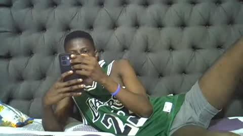 Snapshot of slim_long01 chatting on June 14, 7:43 am slim long01 online show from June 14, 7:43 am