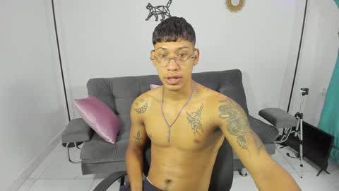 slim_master12 online show from December 27, 2:43 pm