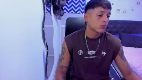 slim_master12 online show from December 30, 6:20 am