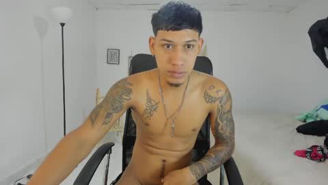 slim_master12 online show from March 8, 1:48 pm