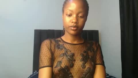 perry online show from February 4, 9:59 am