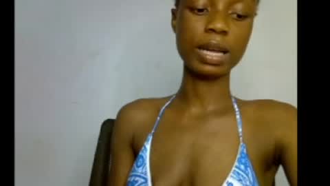 Snapshot of slim_petitqueen chatting on June 3, 6:46 pm Alice online show from June 3, 6:46 pm