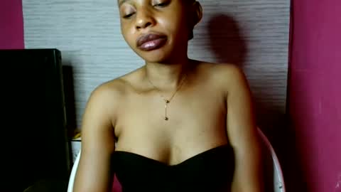 slimass31 online show from June 6, 10:36 pm