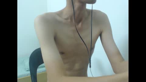 slimboner89 online show from January 12, 12:55 pm