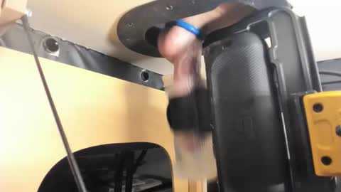 Slimguerrilla online show from April 18, 5:50 pm