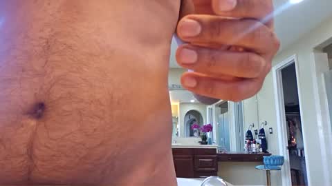 Snapshot of slimjimorange9 chatting on September 24, 12:03 am slimjimorange9 online show from September 24, 12:03 am