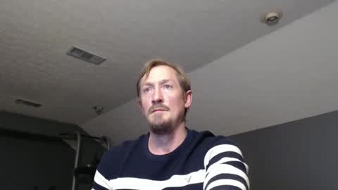 slimjp online show from December 23, 9:51 pm