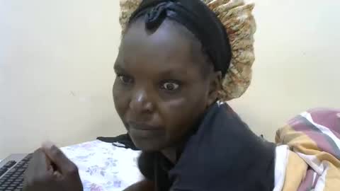 slimmygal online show from September 29, 3:44 am