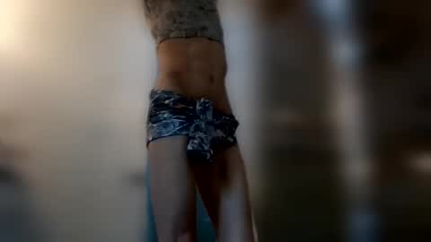 Snapshot of slimnsexy333371769 chatting on May 24, 8:36 pm slimnsexy4u online show from May 24, 8:36 pm