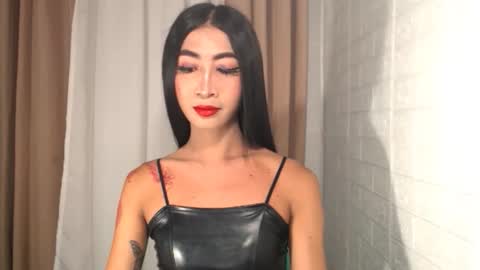 slimprettyjoira online show from June 6, 10:31 am