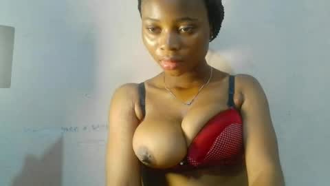 Slimslutty joicee online show from August 1, 10:03 am