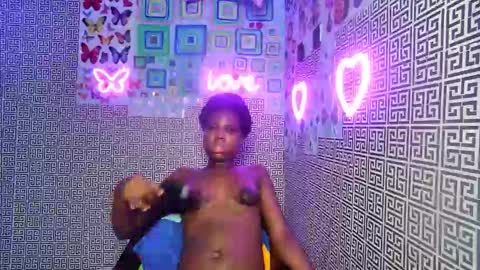 slimzyxdoll online show from December 5, 12:30 am