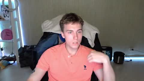 Snapshot of slippery_baby chatting on July 8, 8:57 pm Mila online show from July 8, 8:57 pm