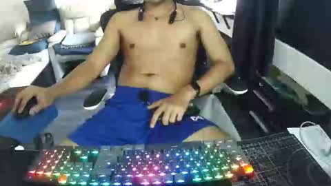 slothfully online show from December 17, 10:43 am