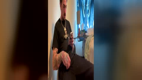 Snapshot of slotsnake chatting on June 18, 6:56 pm Soulsnatcherz online show from June 18, 6:56 pm