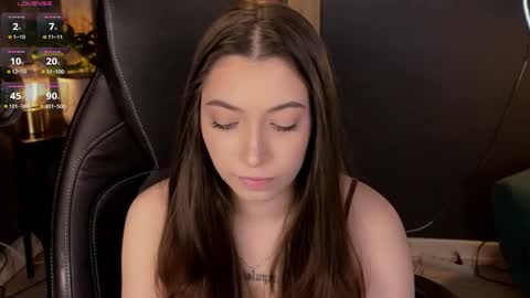 Emilia online show from April 2, 12:36 pm