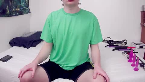 Snapshot of slut_gianni chatting on September 30, 2:55 pm Little Slut online show from September 30, 2:55 pm