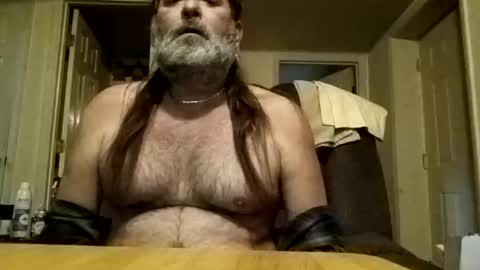 Snapshot of slutbreeze101 chatting on January 18, 6:23 pm slutbreeze101 online show from January 18, 6:23 pm