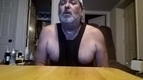 Snapshot of slutbreeze101 chatting on March 10, 2:38 am slutbreeze101 online show from March 10, 2:38 am