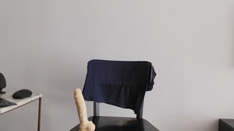 Snapshot of slutchicha chatting on January 17, 11:27 am SmokeSex online show from January 17, 11:27 am