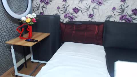 slutihmami online show from April 19, 2:16 pm