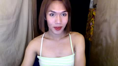 Snapshot of slutqueen_raz chatting on September 26, 7:07 pm Raz online show from September 26, 7:07 pm
