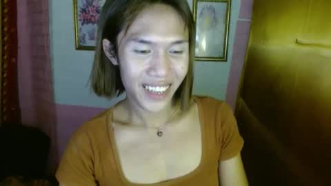 Snapshot of slutqueen_raz chatting on October 25, 1:40 pm Raz online show from October 25, 1:40 pm